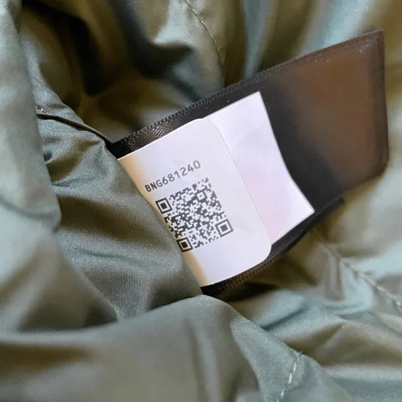 The North Face Men’s Aconcagua 2 Hoodie Jacket - Picture 8 of 9